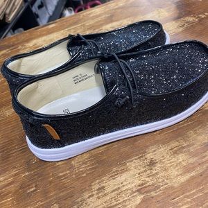 Corkys black glitter kayak shoes size 10